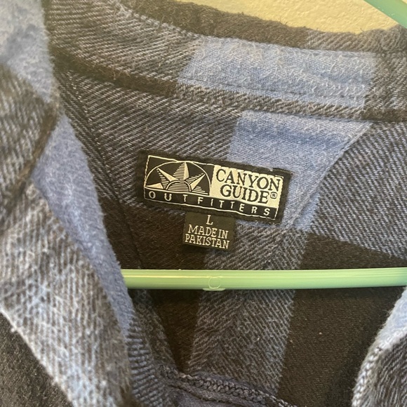 Canyon Guide Outfitters Juneau Flannel - Picture 4 of 6